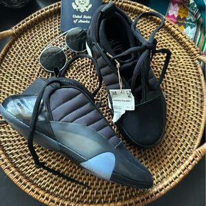 Adidas Harden Volume 7 Core Black Basketball Sneaker Shoe Size 6 New with Tags